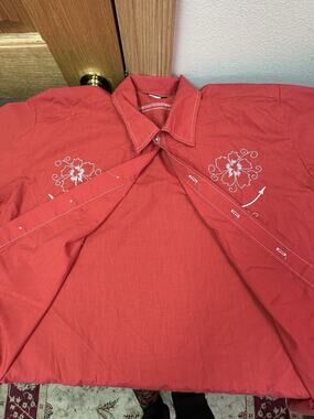 VTG Johnny Suede Button Shirt XL Mens Red Black White Western Bowling Retro